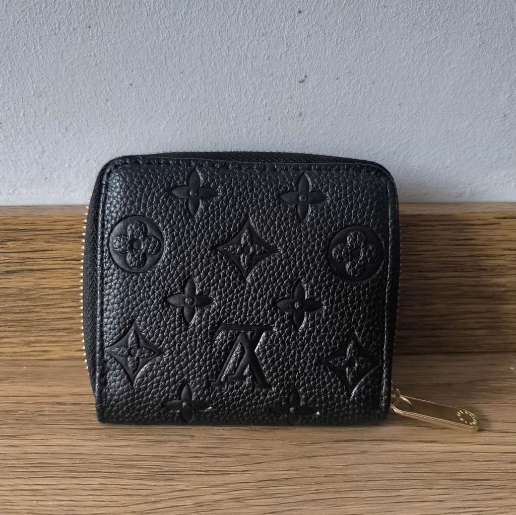 Louis Vuitton Wallet - Back view