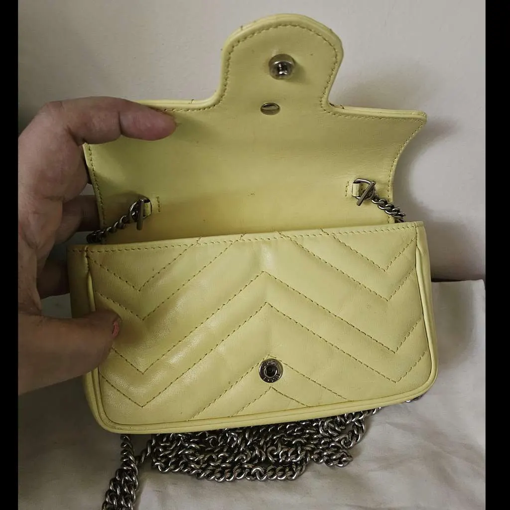 Gucci Super Mini Marmont Yellow Leather Good - Inside View