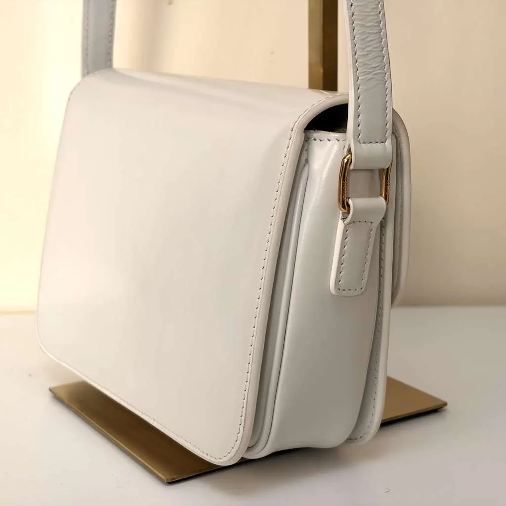 Celine Teen Triomphe Shoulde Bag White Leather Good - Model View