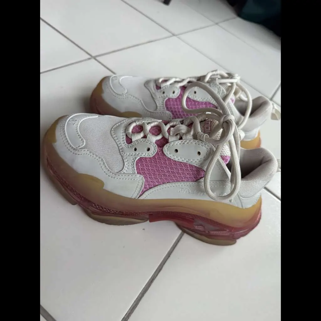 Balenciaga Triple S Sneakers White Very good - Back View