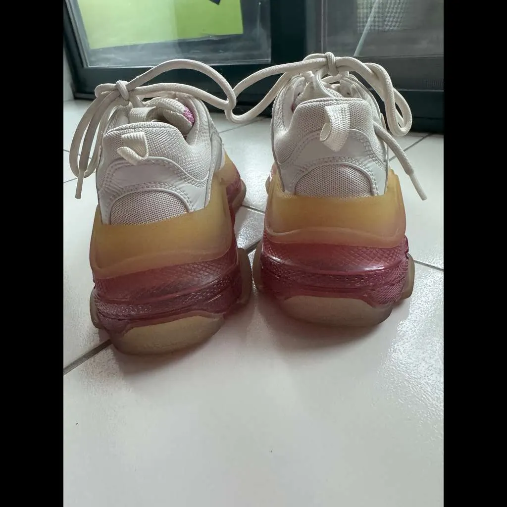 Balenciaga Triple S Sneakers White Very good - Model View