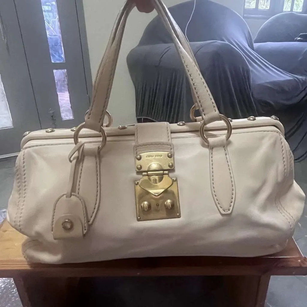 Miu Miu Beau Beige Leather Very good - Back View