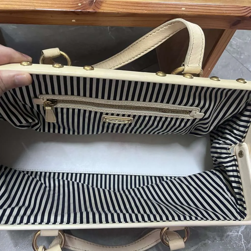Miu Miu Beau Beige Leather Very good - Inside View