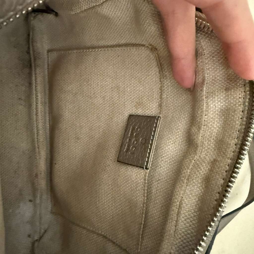 Gucci Vintage Cross Body Bag - 4