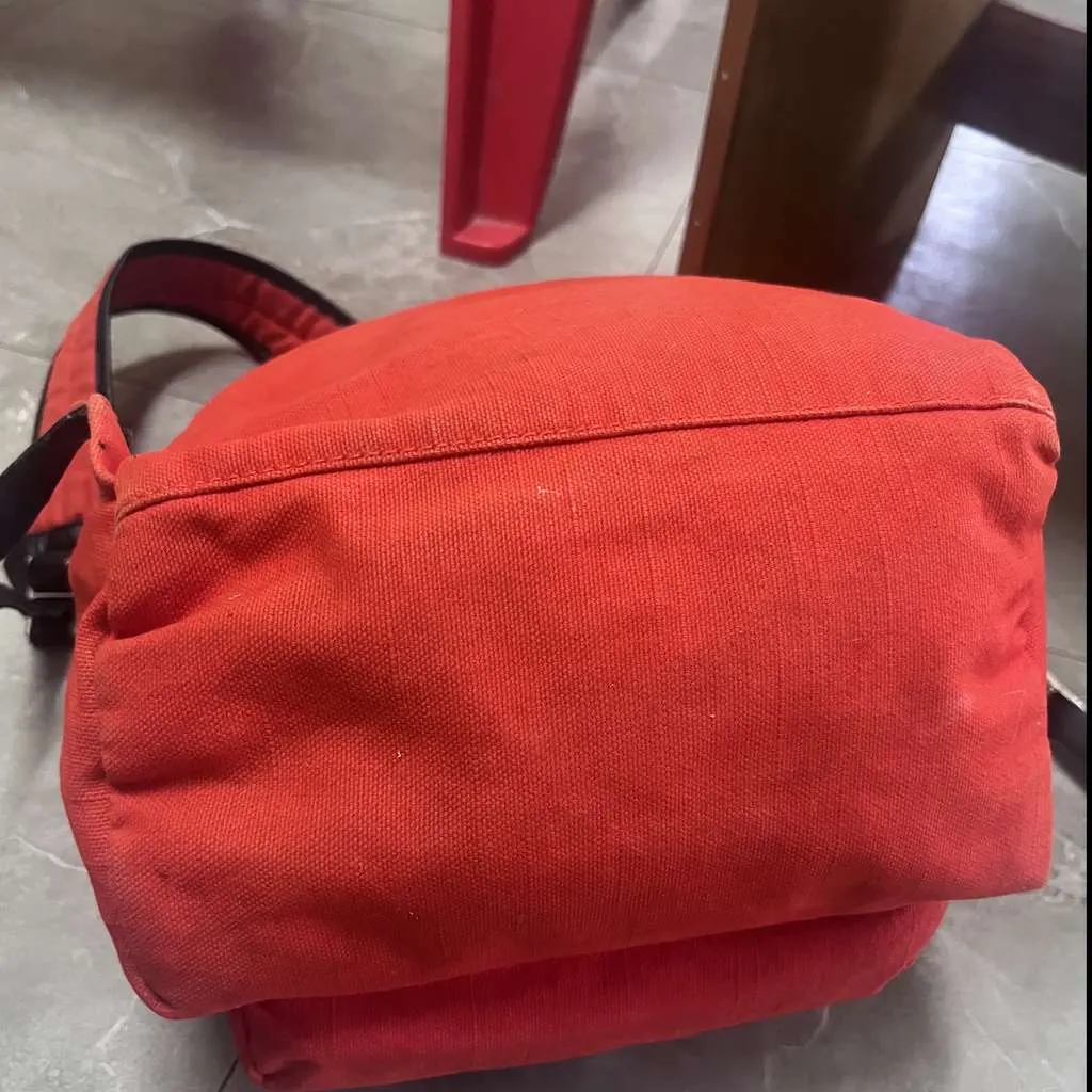Gianni Versace Versus Versace Backpack Red Very good - Model View
