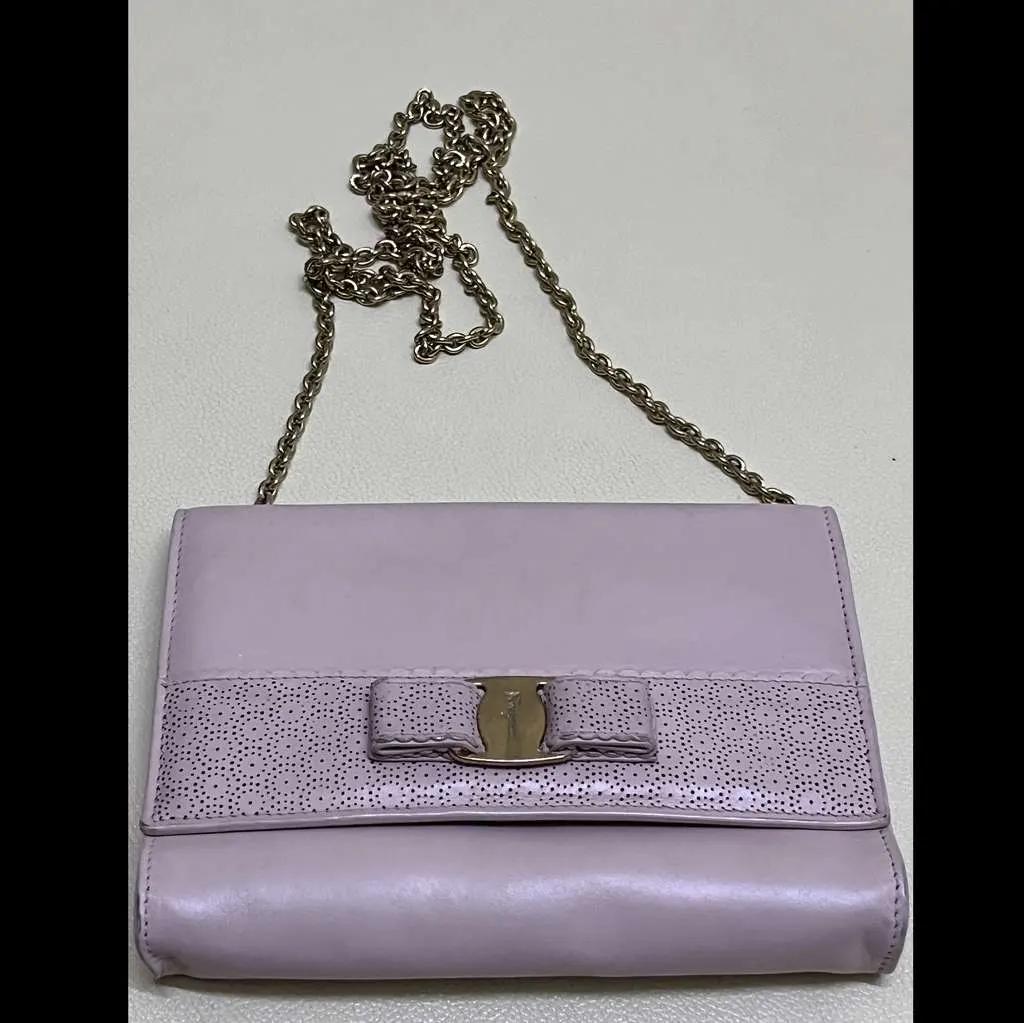 Salvatore Ferragamo Vara Bow Pink Very good - Box View