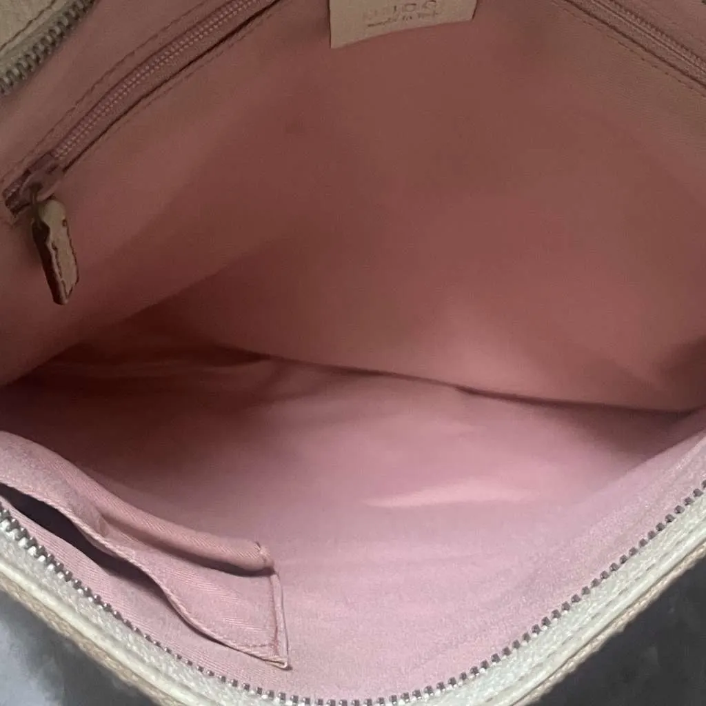 Gucci GG Monogram Pink Canvas Very good - Inside View