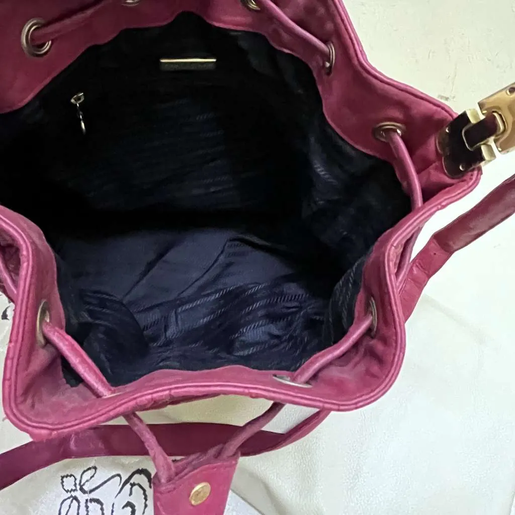 Balenciaga Drawstring Leather in Red Red Leather Very good - Inside View
