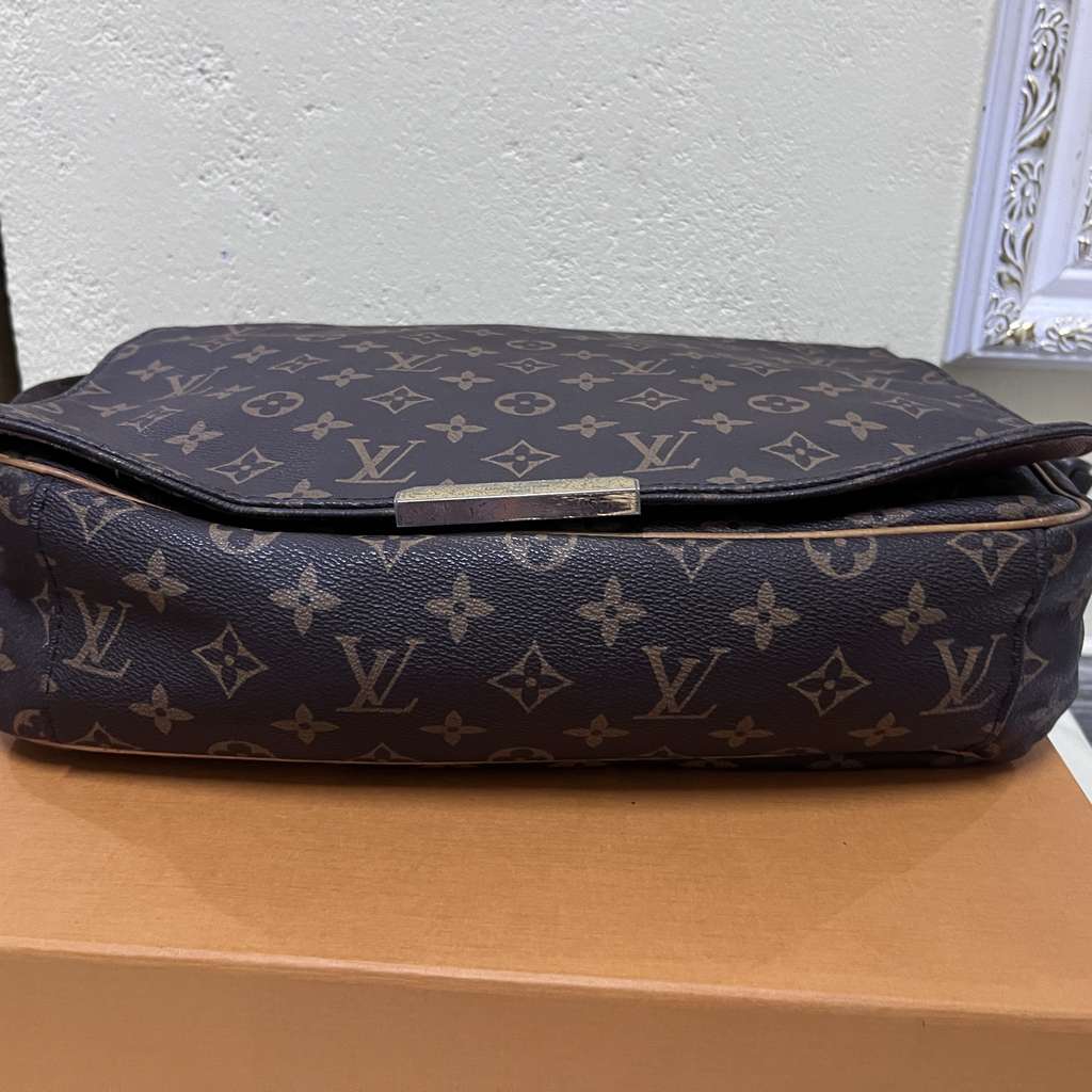 Louis Vuitton Abbesses - 3