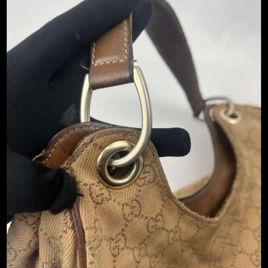 Gucci Colbert Brown Very good - Model View