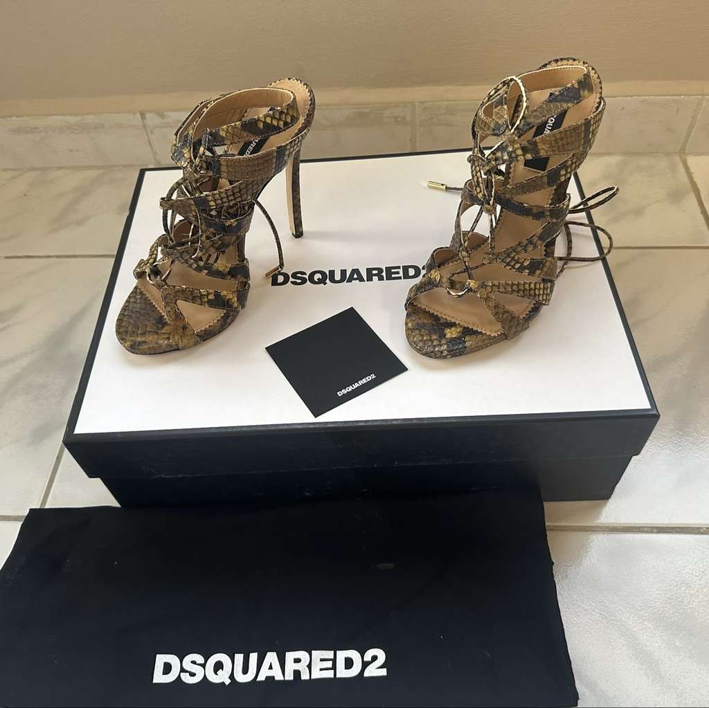 Dsquared2 37 Stilleto Heels - 3