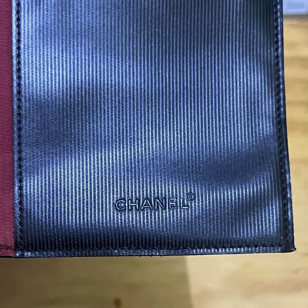 Chanel Travel Line Black Very good - Box View