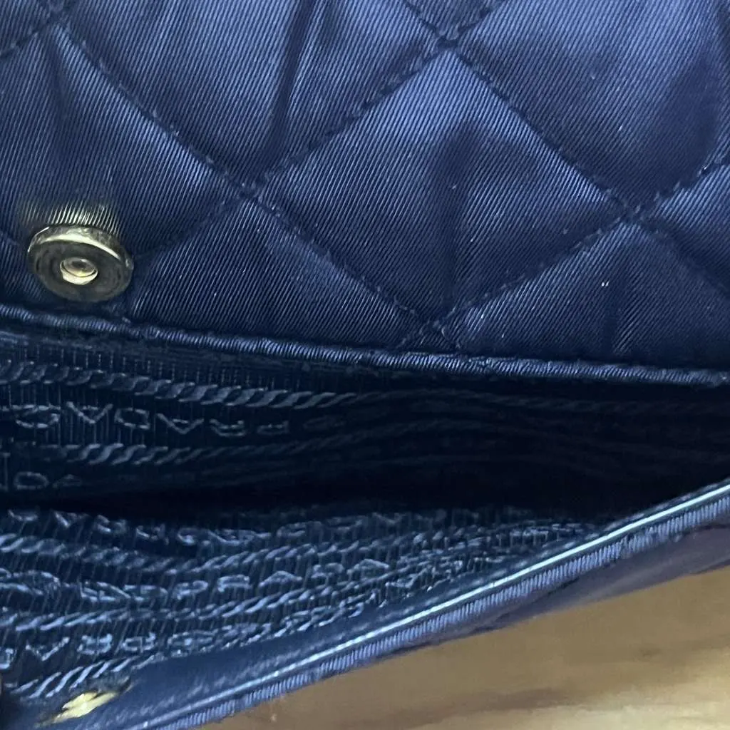 Prada Impuntu Black Very good - Model View