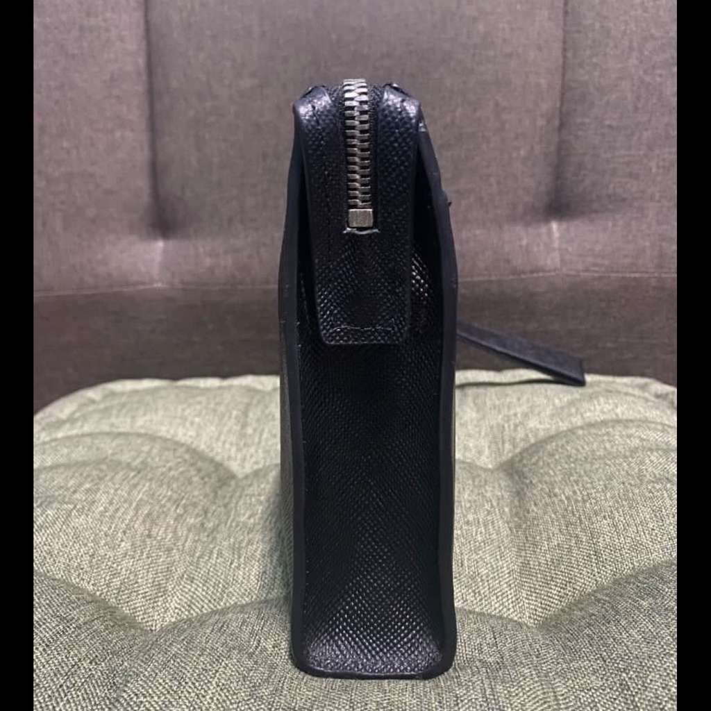 Prada Saffiano Triangleplaque Clutch - 5