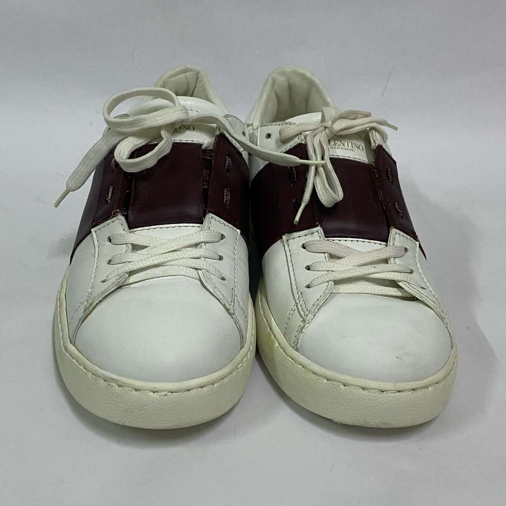 Valentino Logo Low Top Sneakers - 3