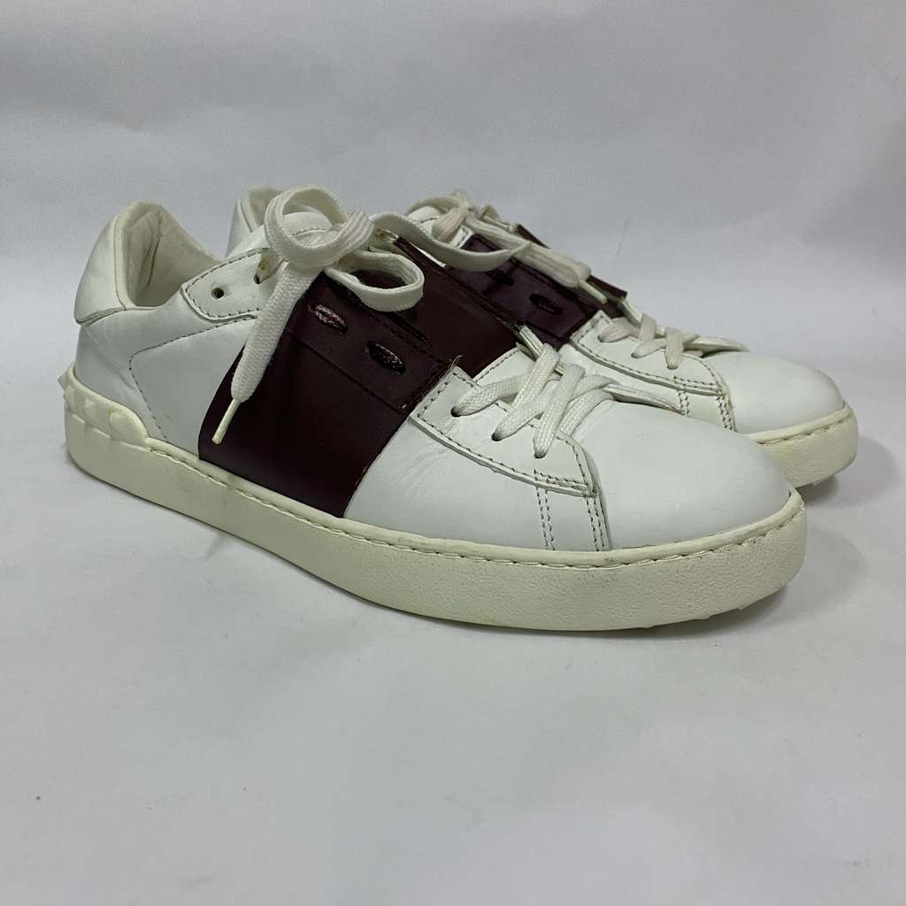 Valentino Logo Low Top Sneakers - 4