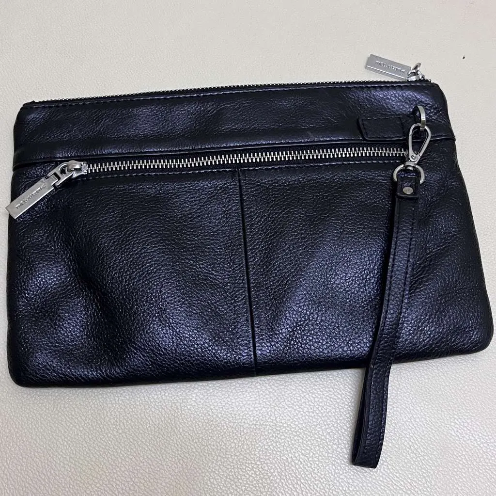 Gianni Versace La Medusa Clutch Black Leather Very good - Back View