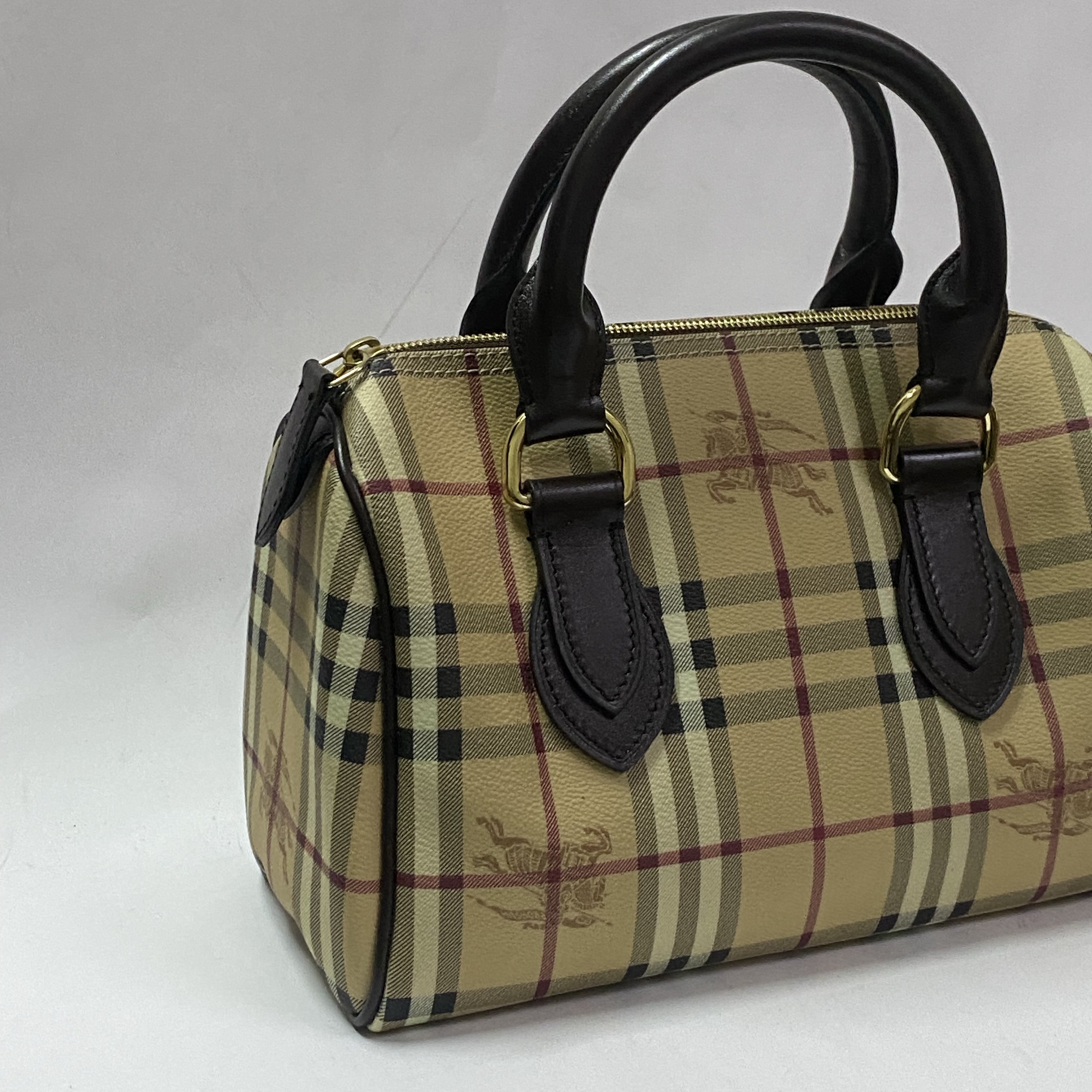 Burberry Check PVC Chester Bowling MultiColor Very good condition - Inside View