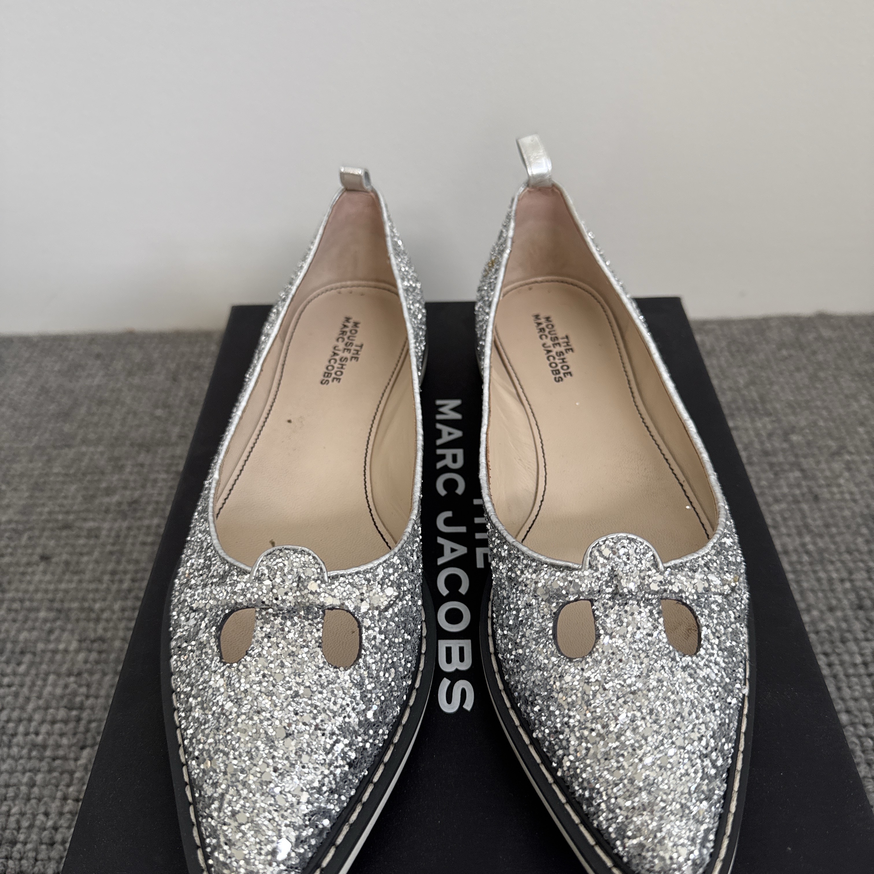 Marc Jacobs The Mouse Shoes Metallic Very good condition - Inside View