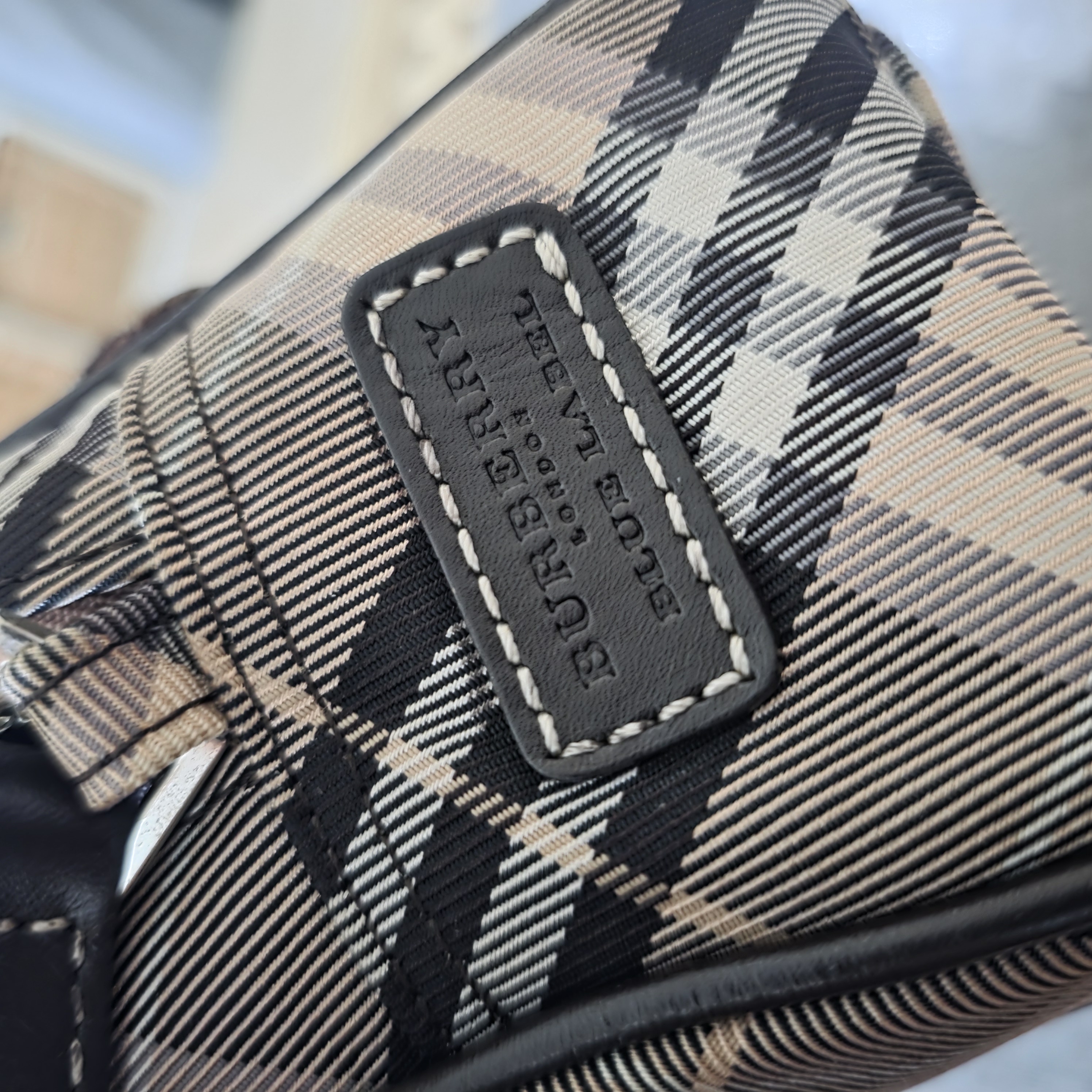 Burberry Burberry Blue Label Nova Burgundy Canvas Very good condition - Box View