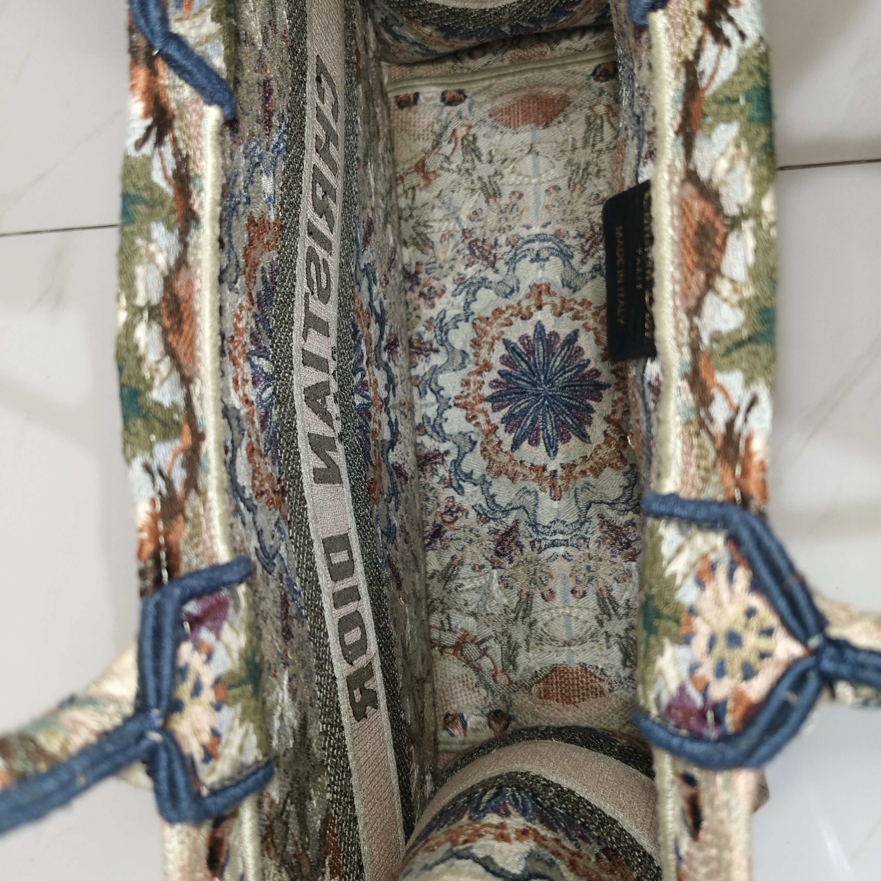 Christian Dior Book Tote Kaleidoscope Medium MultiColor Canvas Good condition - Model View