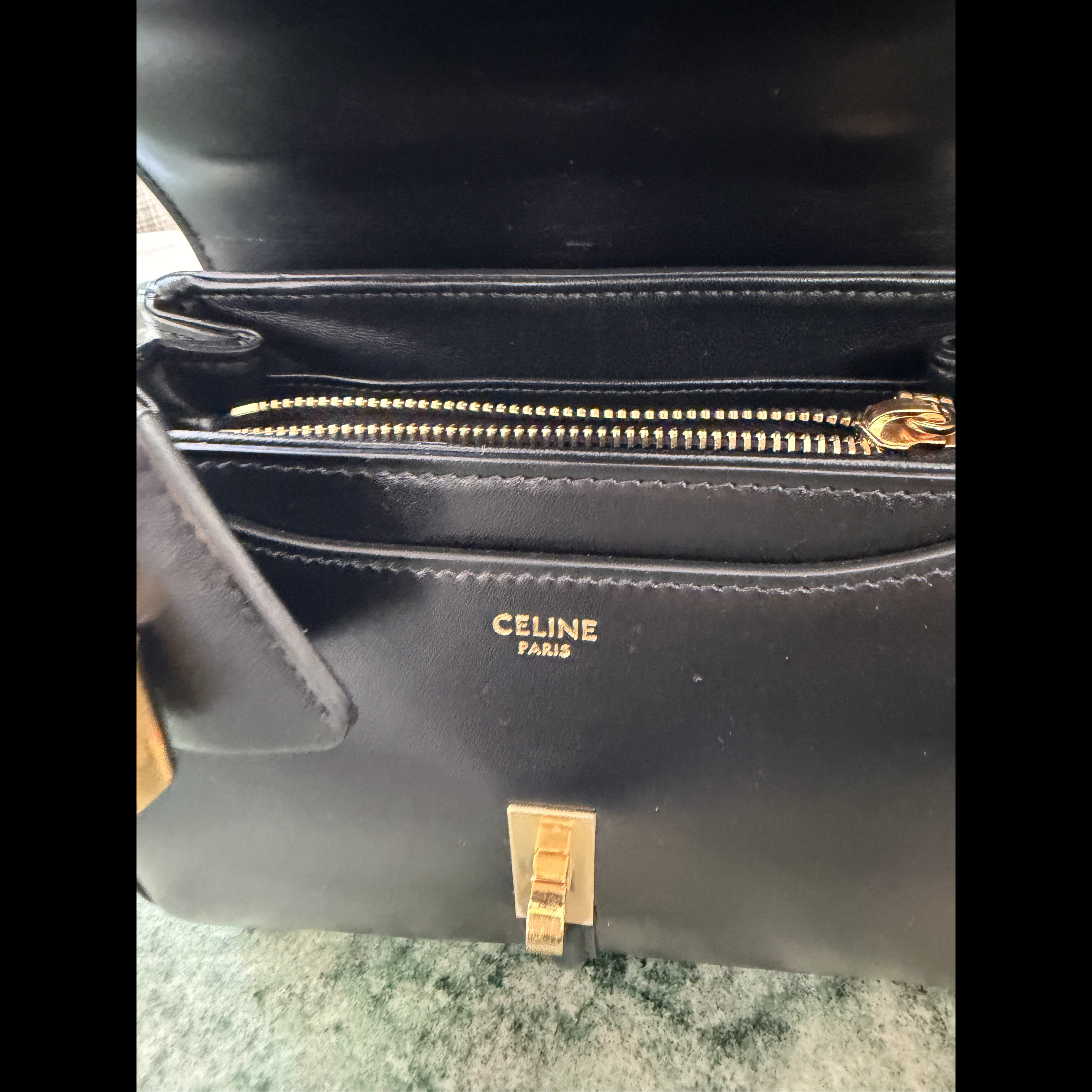 Celine Small 16 Bag Black Leather Very good condition - Inside View