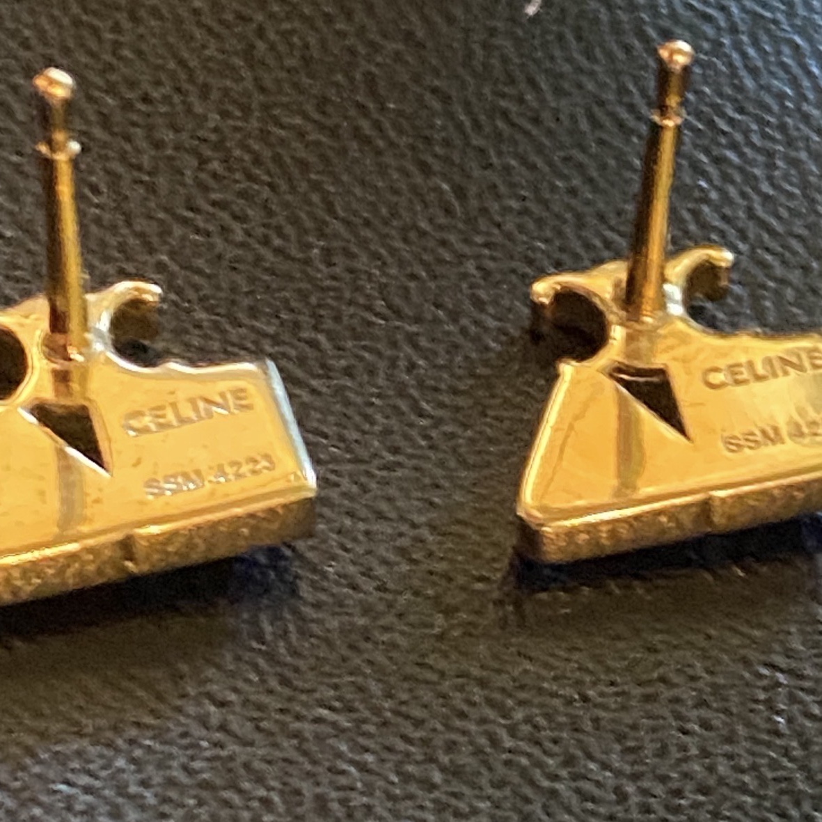 Celine Celine Geometric Triomphe Earrings Gold Brass Very good condition - Inside View