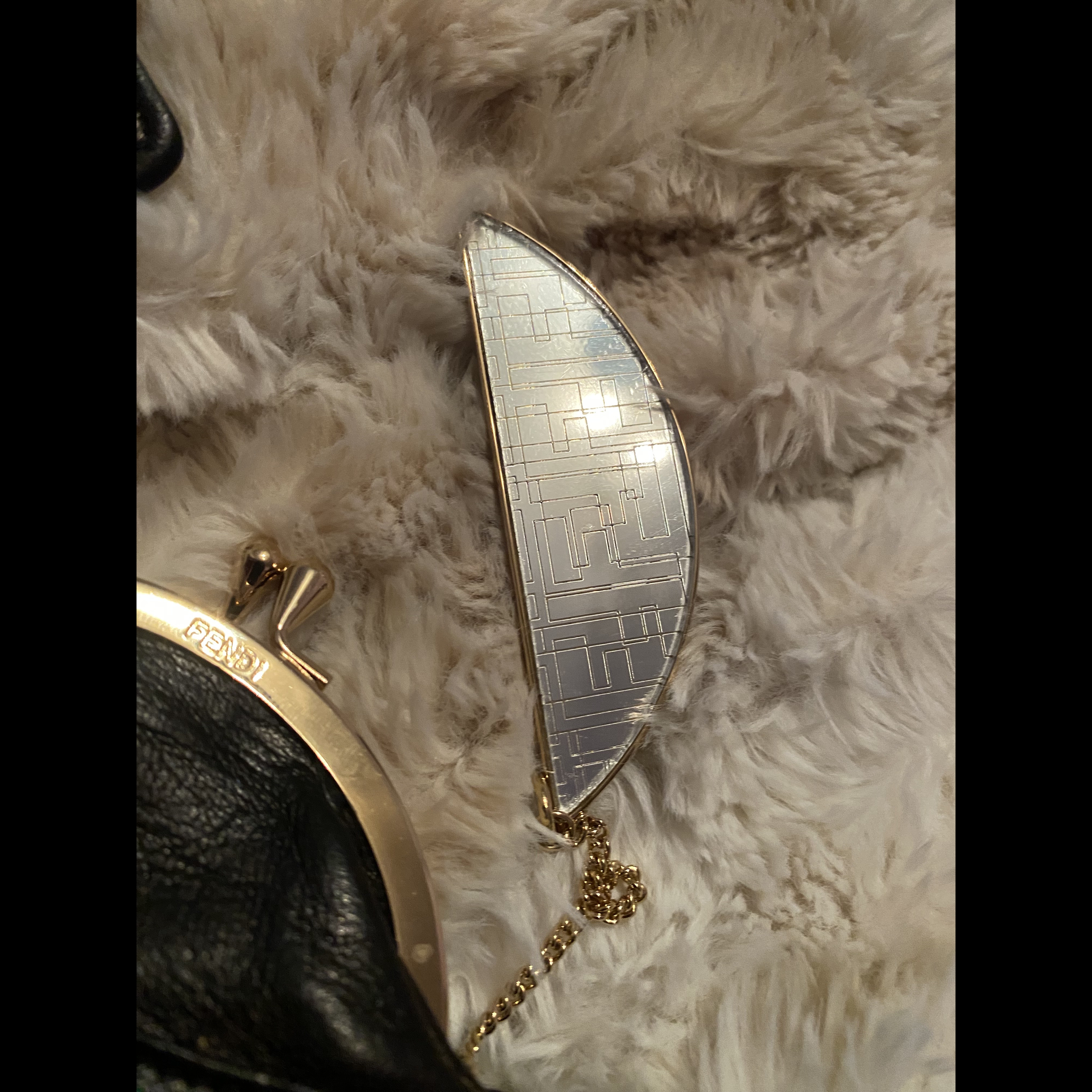 Fendi Vintage Fendi Leather Purse Black Leather Very good condition - Model View