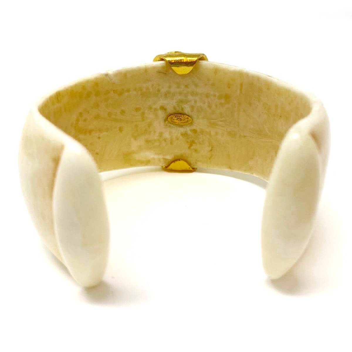 Chanel Cuff Bracelet (1996) White Good condition - Back View