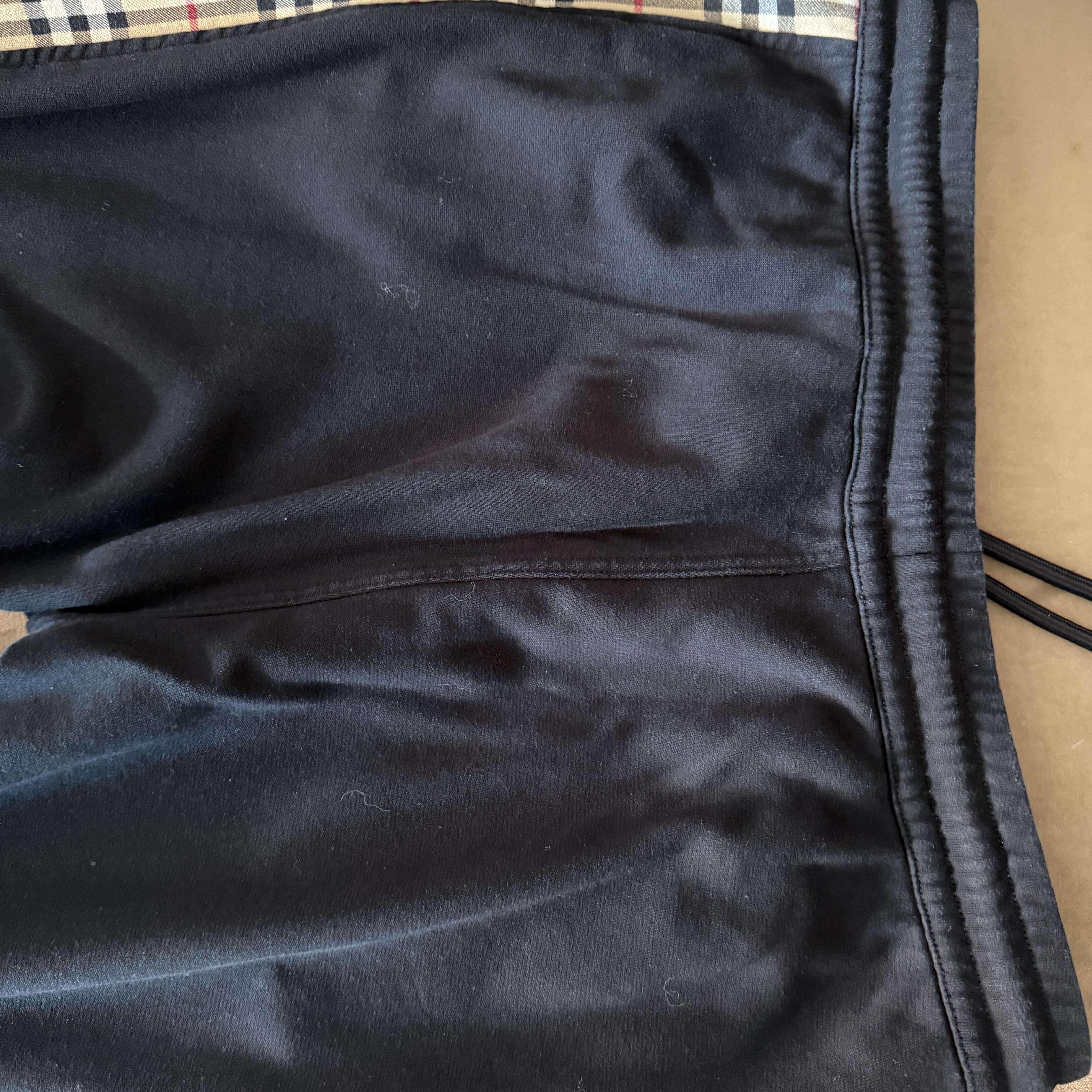 Burberry Sweatpants Black Cotton Very good condition - Model View