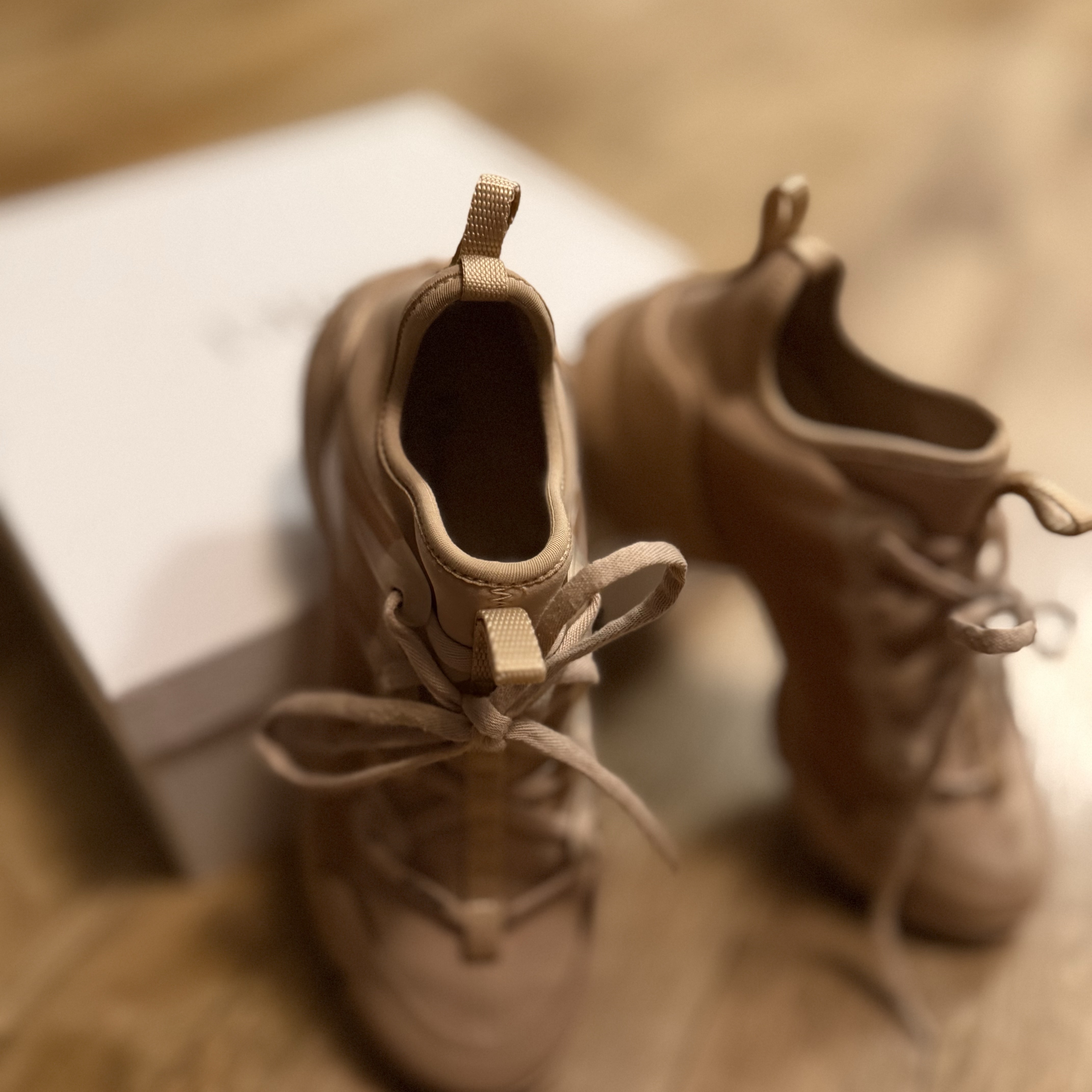 Dior Sneakers Pink Rubber Very good condition - Inside View