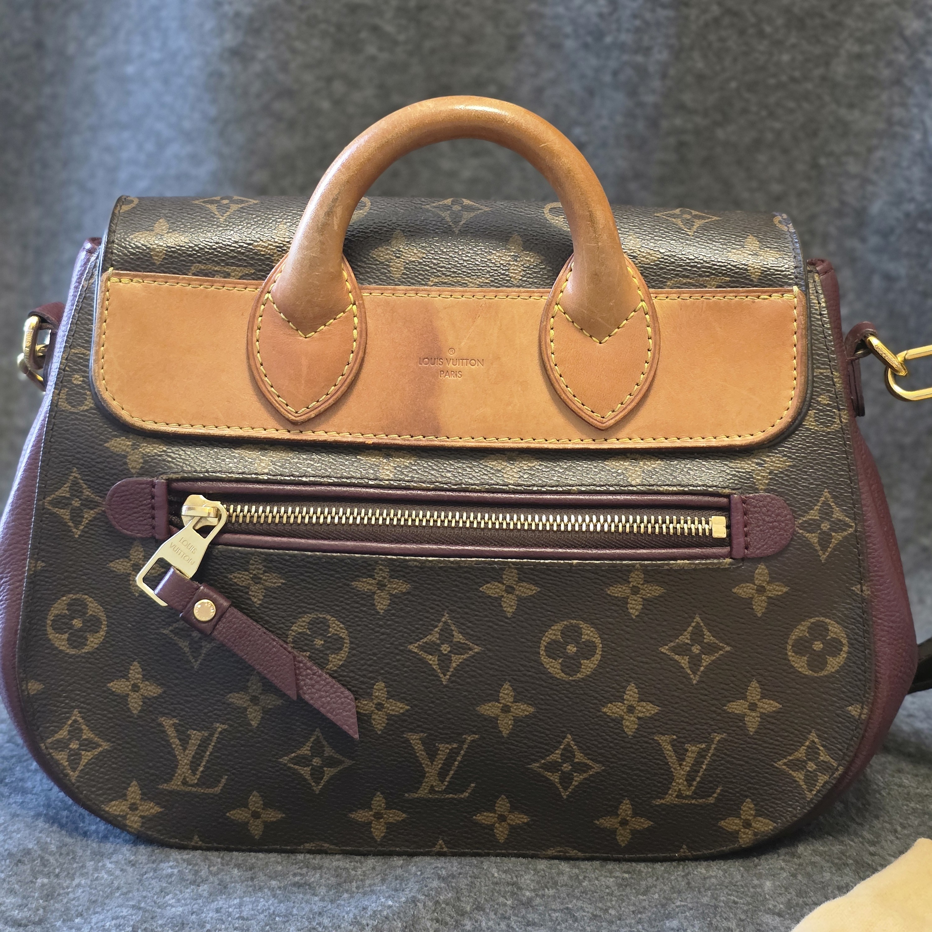 Louis Vuitton Eden Burgundy MM Burgundy Leather Good condition - Back View