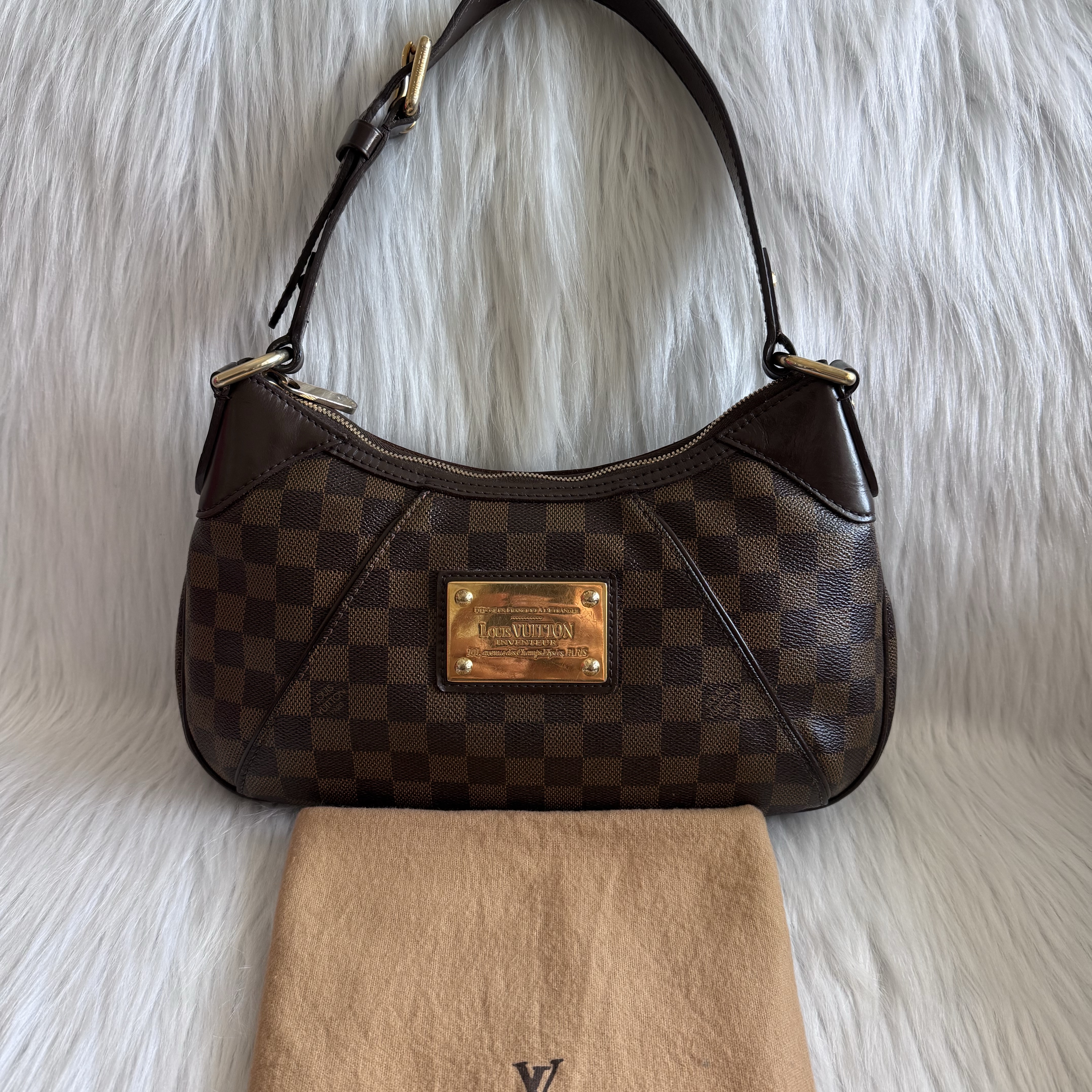 Louis Vuitton Damier Ebene Thames PM Brown Leather Very good condition - Box View