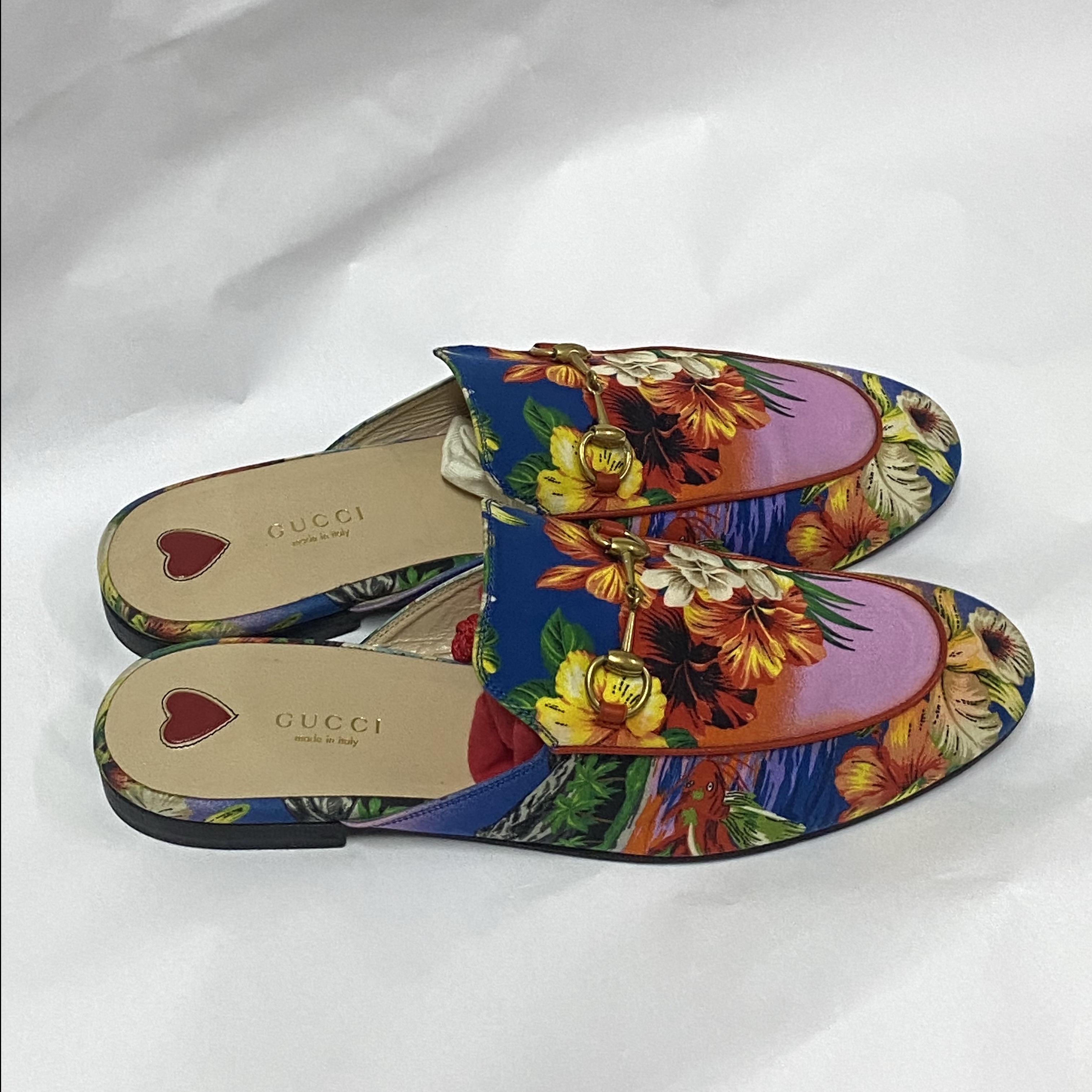 Gucci Multicolor Floral Fabric Princetown MultiColor Never worn - Back View