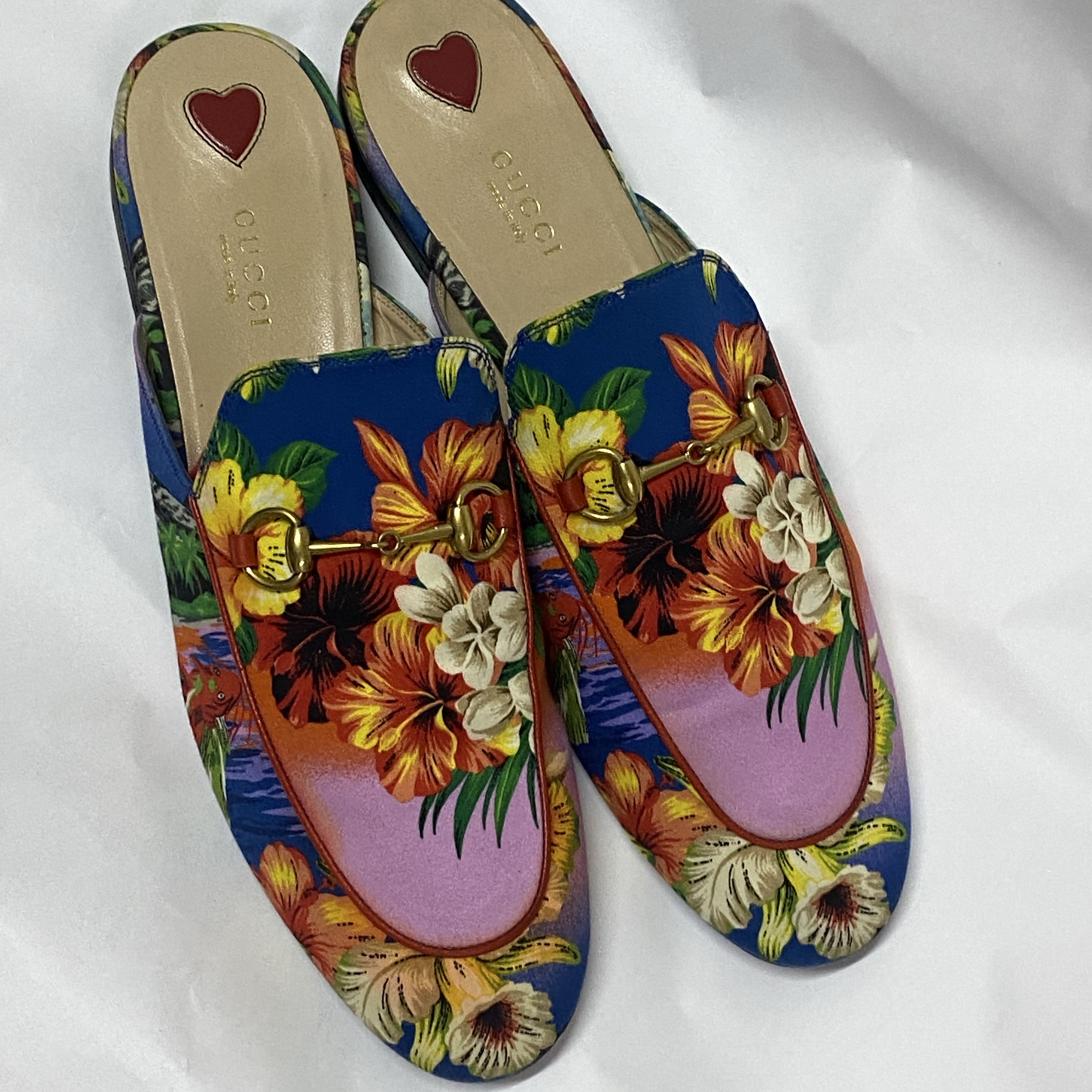 Gucci Multicolor Floral Fabric Princetown MultiColor Never worn - Box View