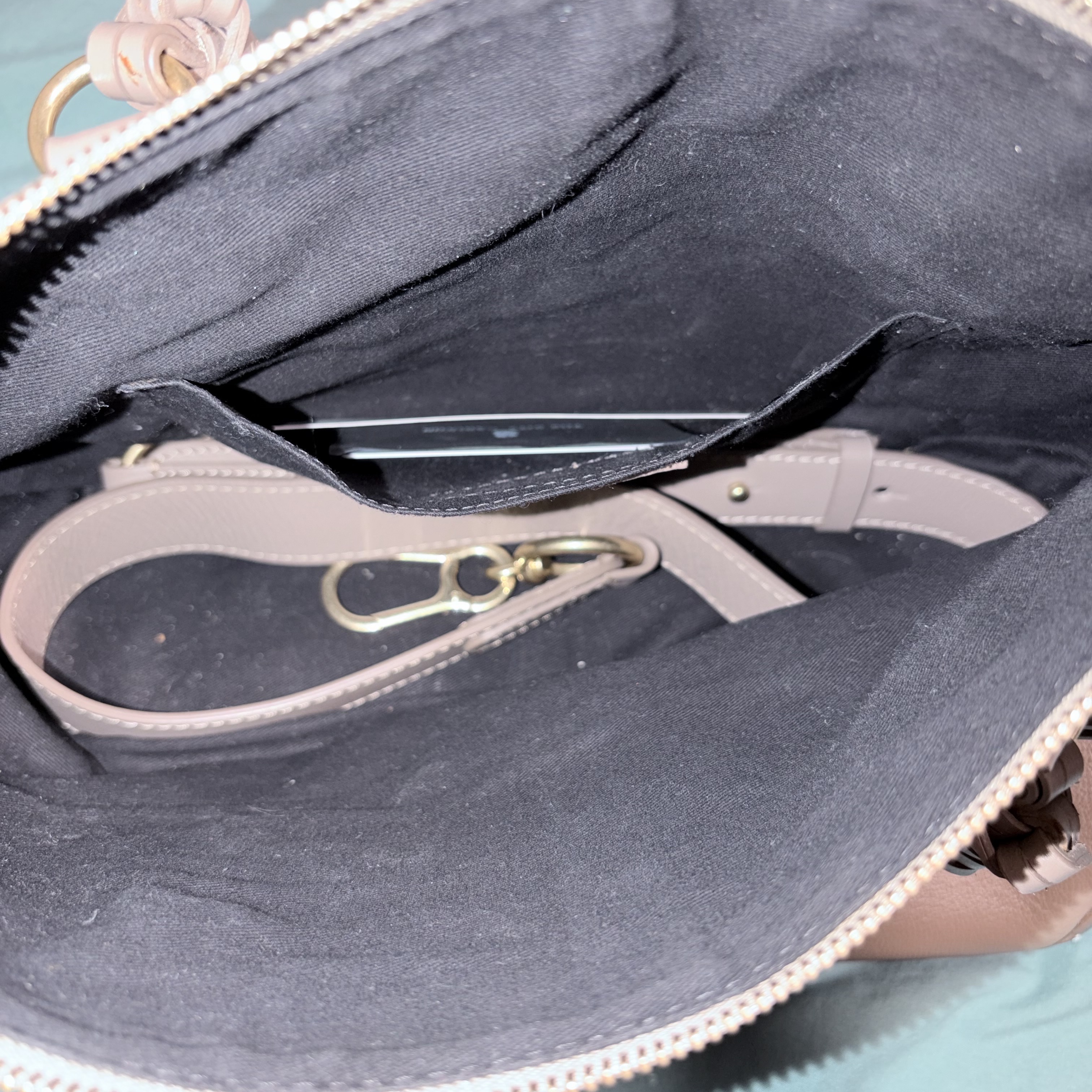 See by Chloé Tote Bag Metallic Leather Never worn - Model View