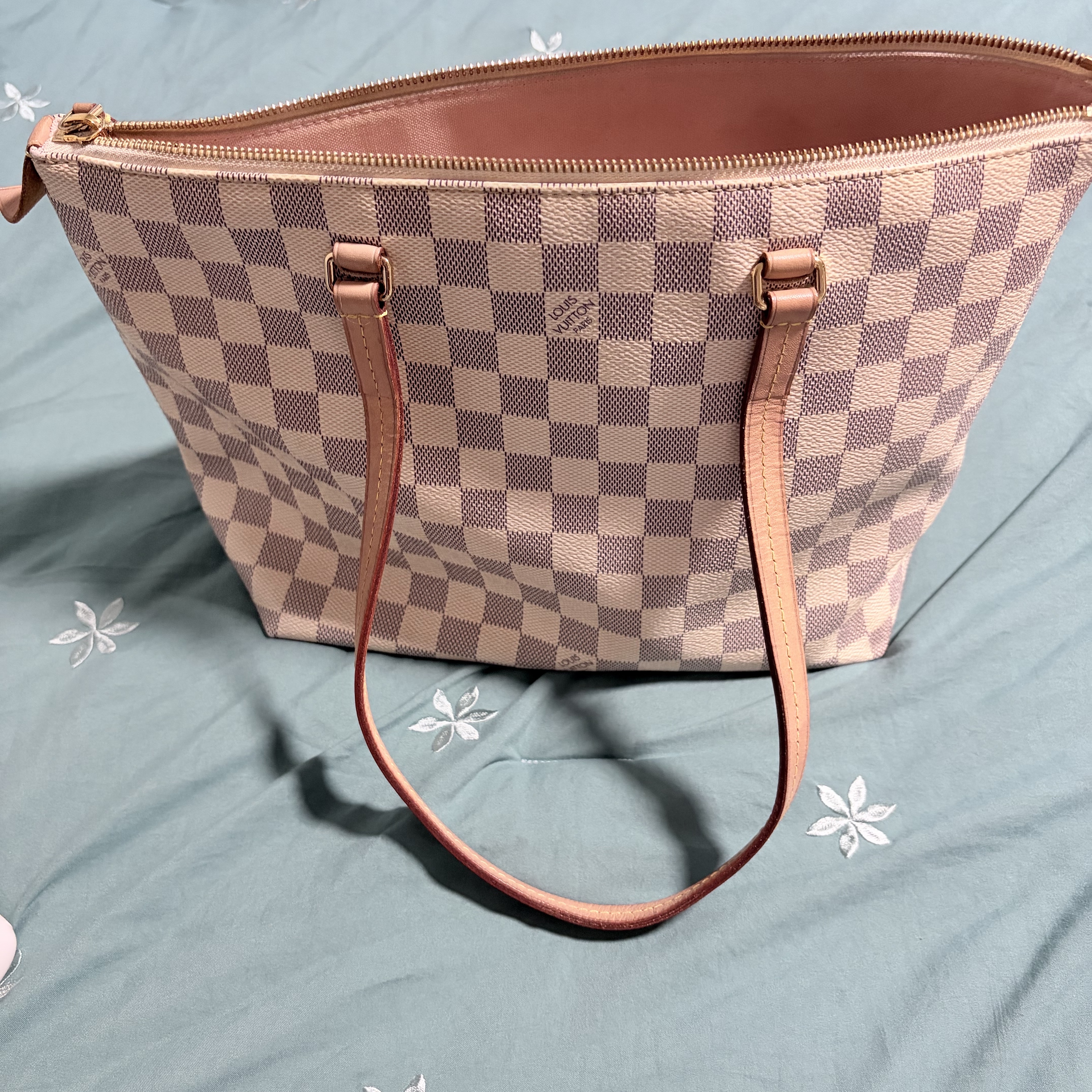 Louis Vuitton Damier Azur Tote White Canvas Very good condition - Back View