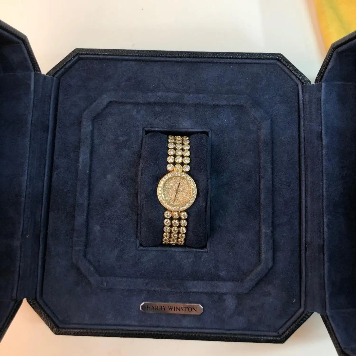 UNSIGNED Harry Winston Diamond Gold MultiColor Never worn - Back View