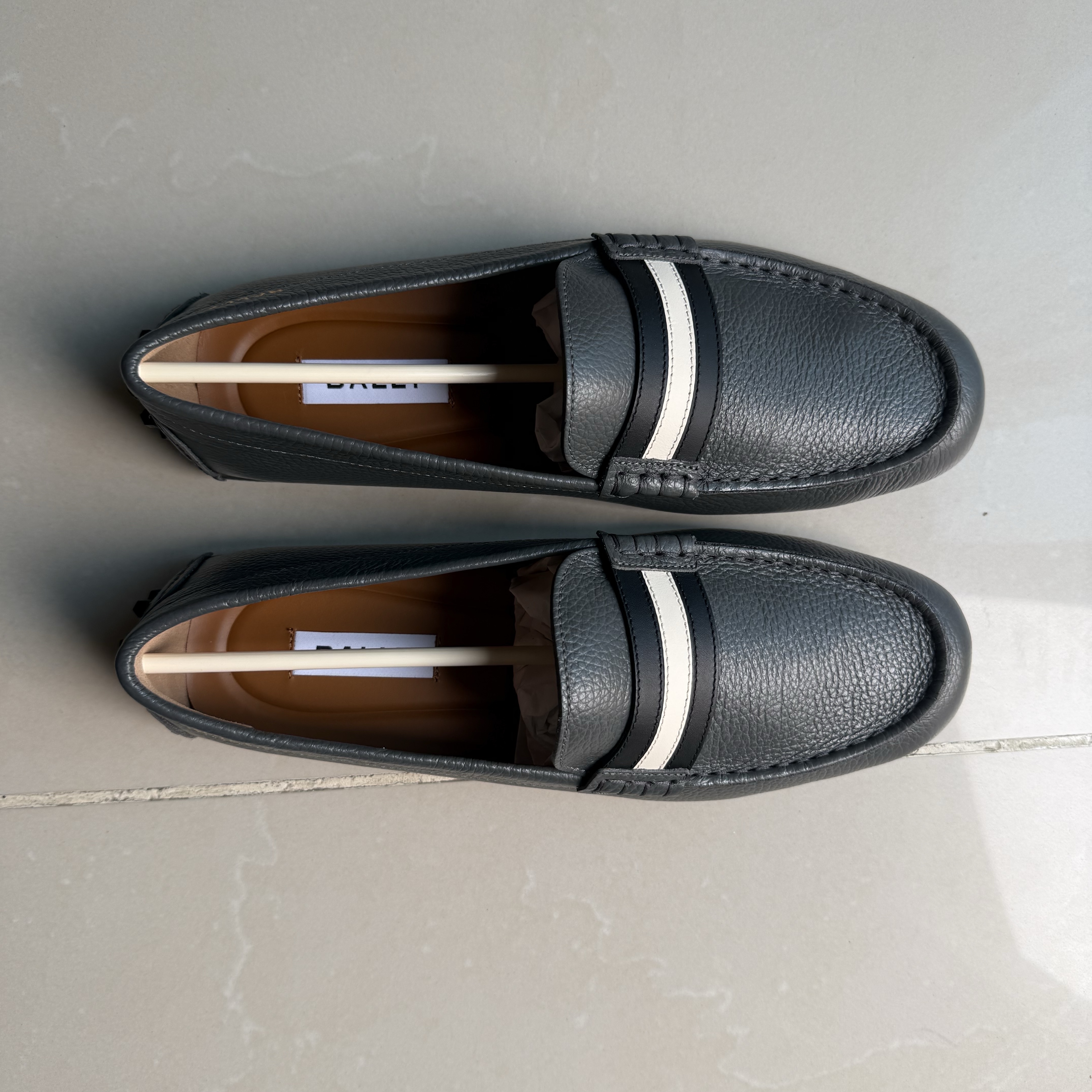 Bally Bally Loafers Grey Leather Never worn, with tag - Inside View