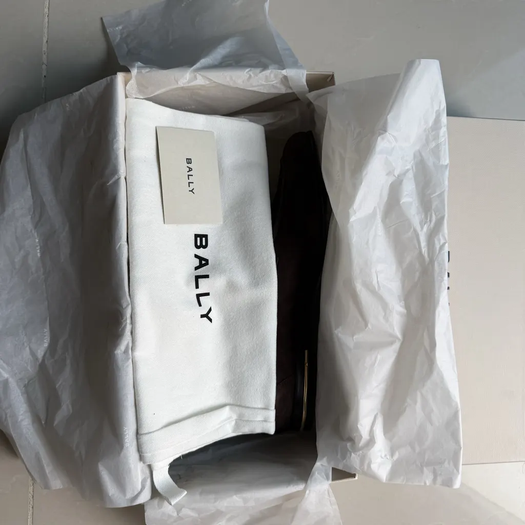 Bally Bally Loafers Brown Leather Never worn, with tag - Box View