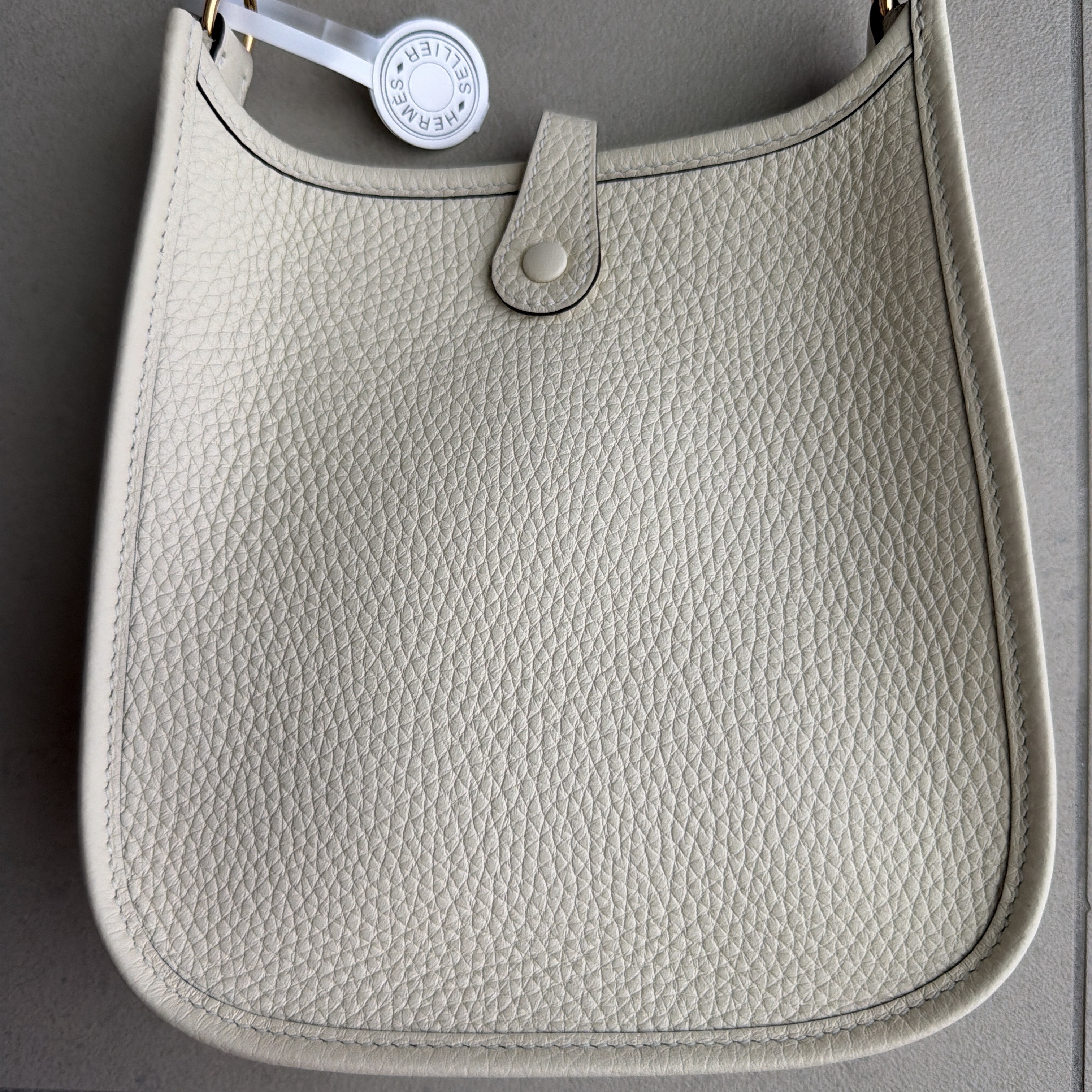 Hermès Hermes original leather bag Beige Leather Never worn - Back View