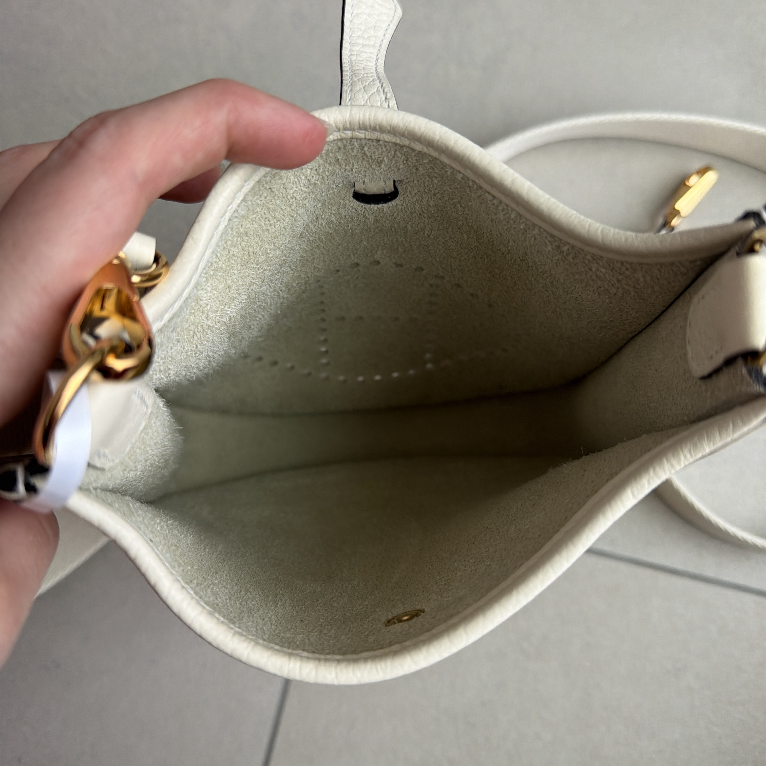 Hermès Hermes original leather bag Beige Leather Never worn - Model View