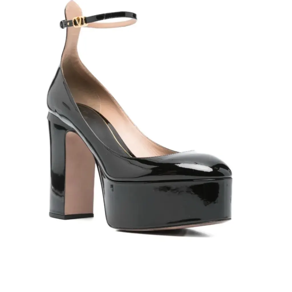 Valentino بني فاتح go Platform بمبس