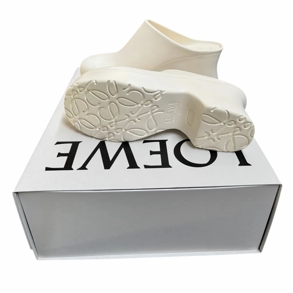 Loewe Loewe Terra Foam Clog White Rubber Never worn, with tag - Box View