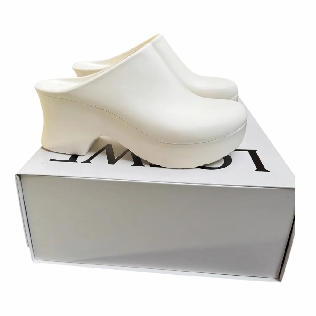 Loewe Loewe Terra Foam Clog White Rubber Never worn, with tag - Model View