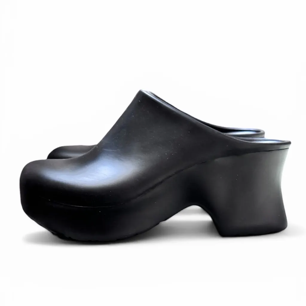 Loewe Loewe Terra Foam Clog Black Rubber Never worn, with tag - Box View