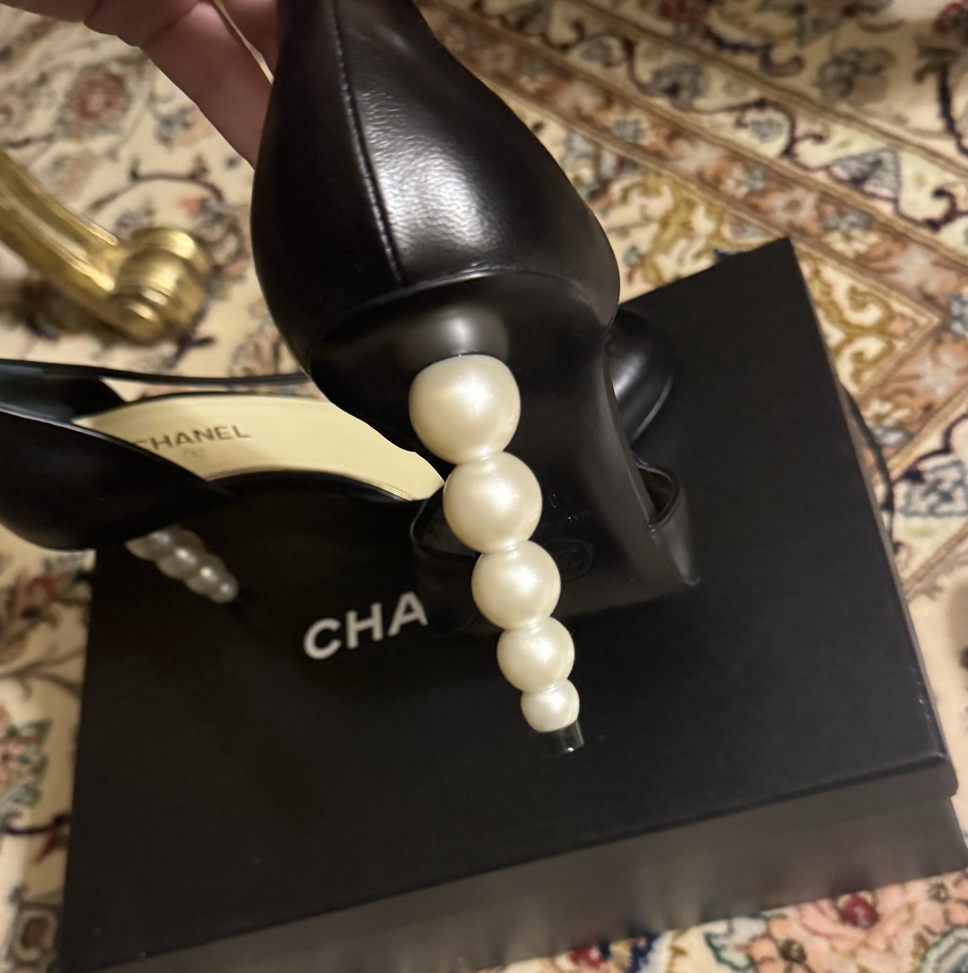 Chanel Pearl Heels Black Black EU 37 Leather | Pre-Owned Dub
