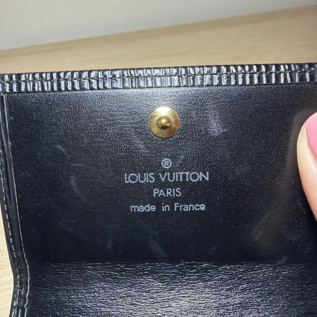 Louis Vuitton Epi Wallet Black Good - Box View