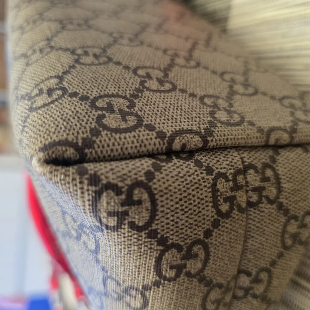 Gucci Gucci GG Supreme Cat Camel Canvas Good - Inside View