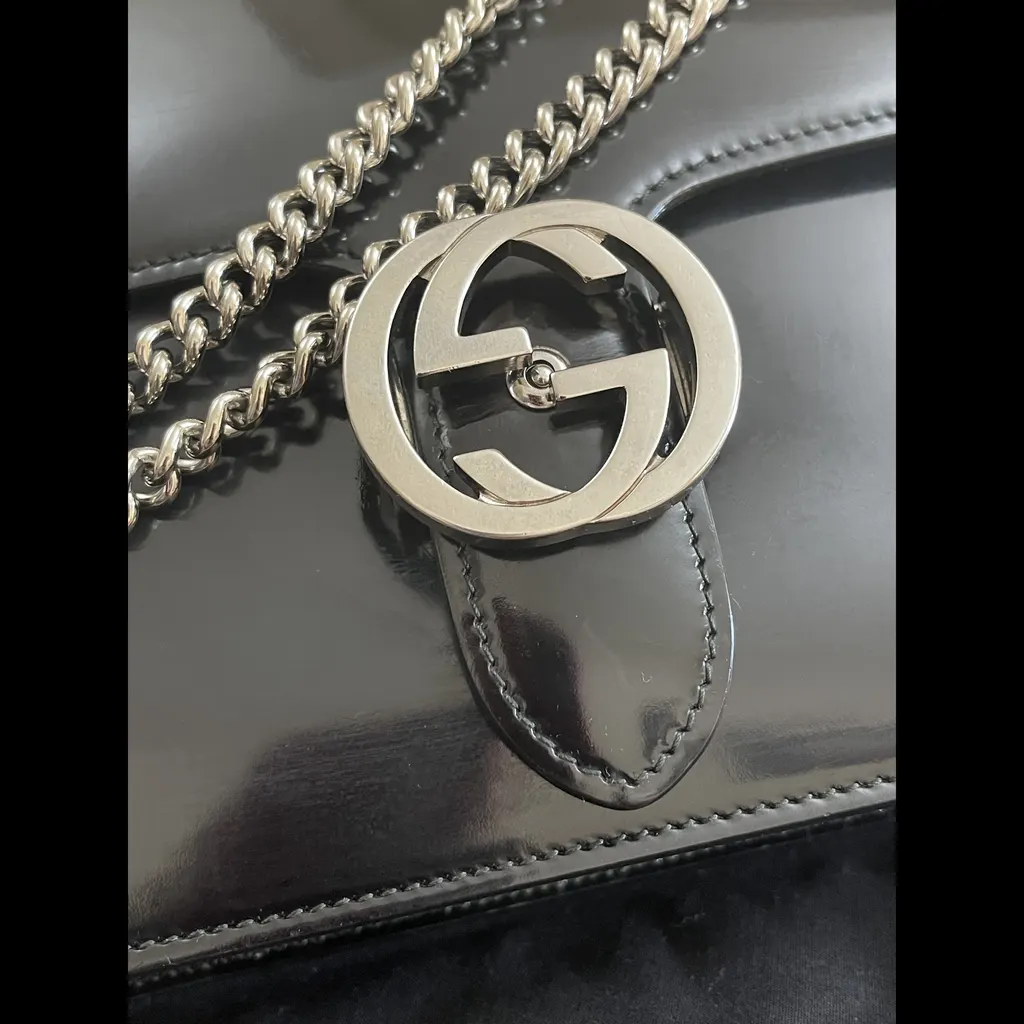 Gucci Patent Leather Interlocking Bag Black Leather Good - Inside View